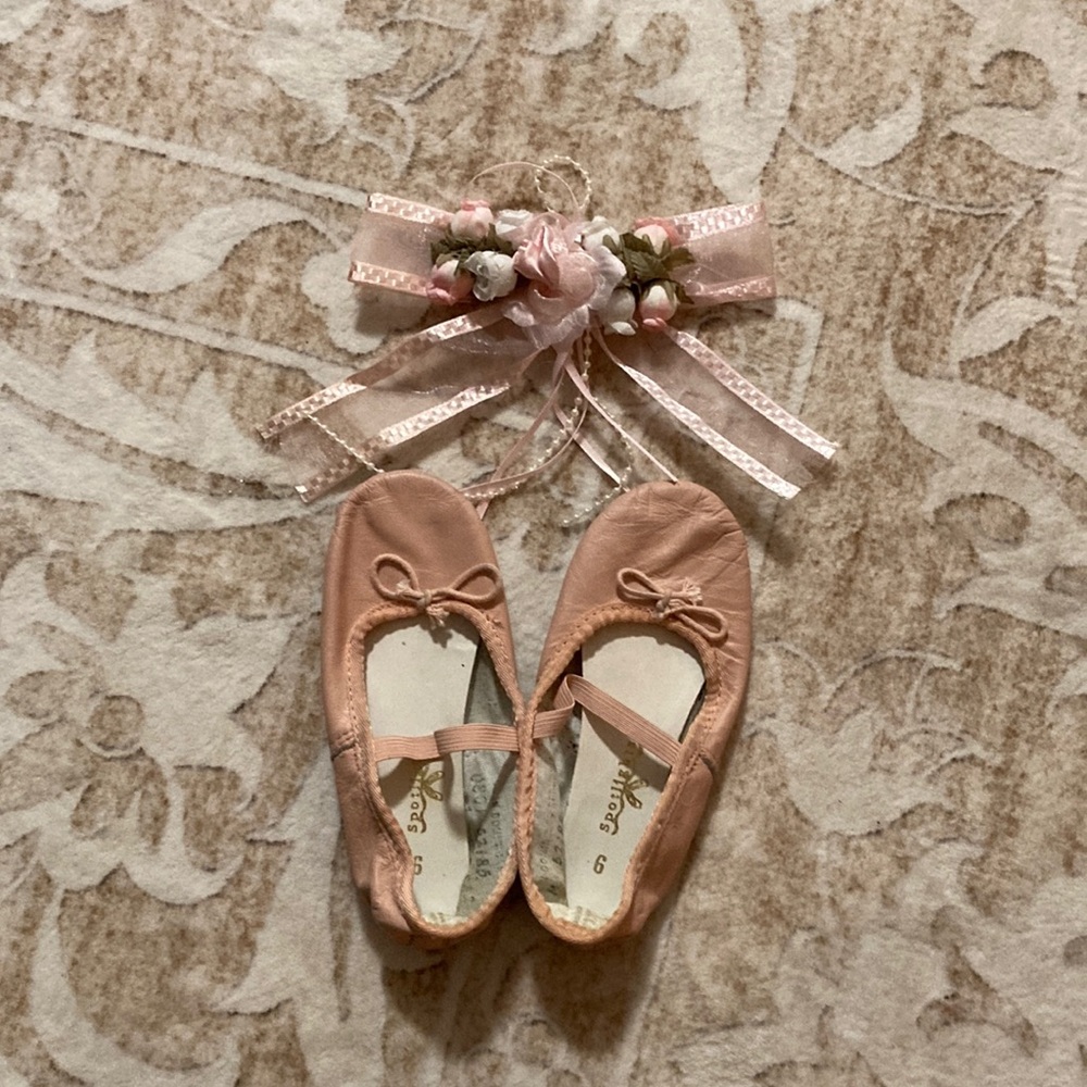 Pink Ballet Flats with Bow Accent